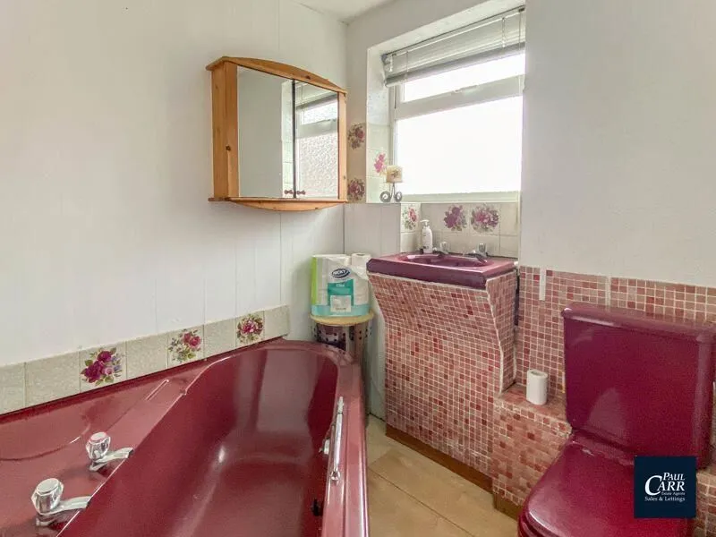 Walsall, West Midlands, WS6 7LA - Online Auctions