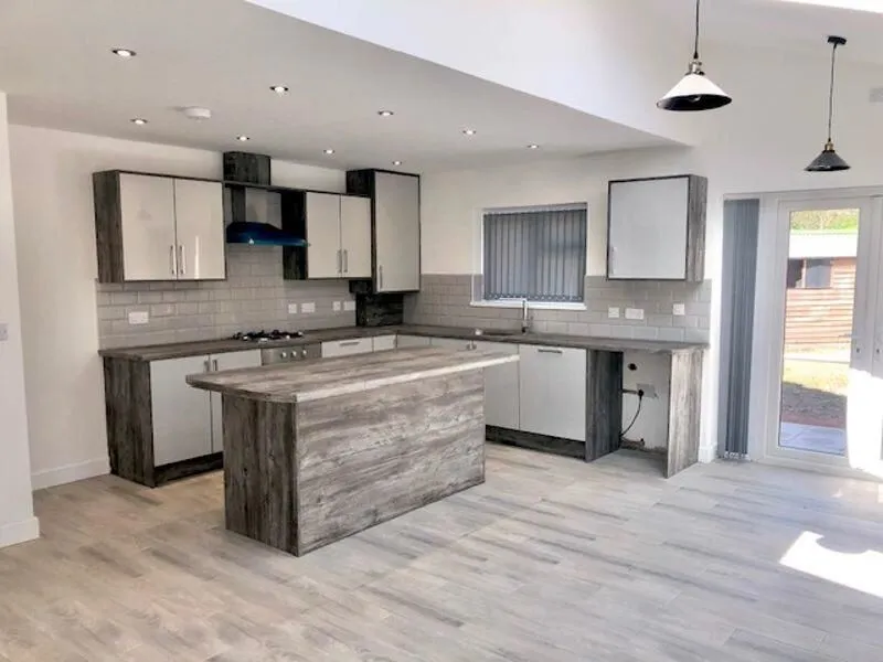 Walsall, West Midlands, WS3 2NX - Online Auctions
