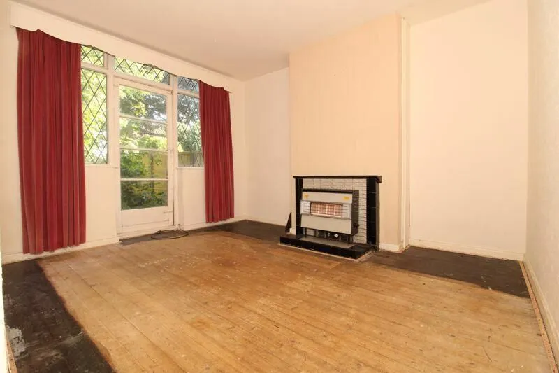 Walsall, West Midlands, WS9 8HG - Online Auctions