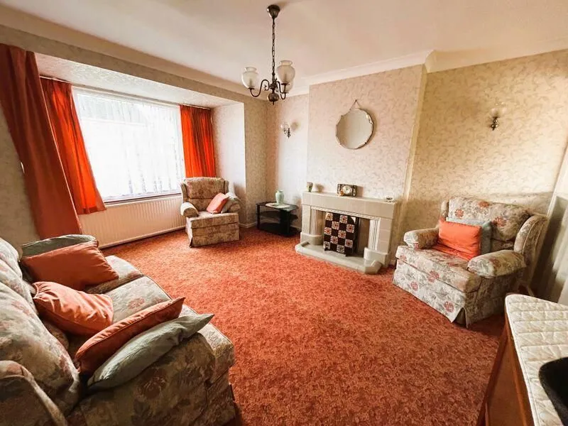 Walsall, West Midlands, WS8 7AE - Online Auctions