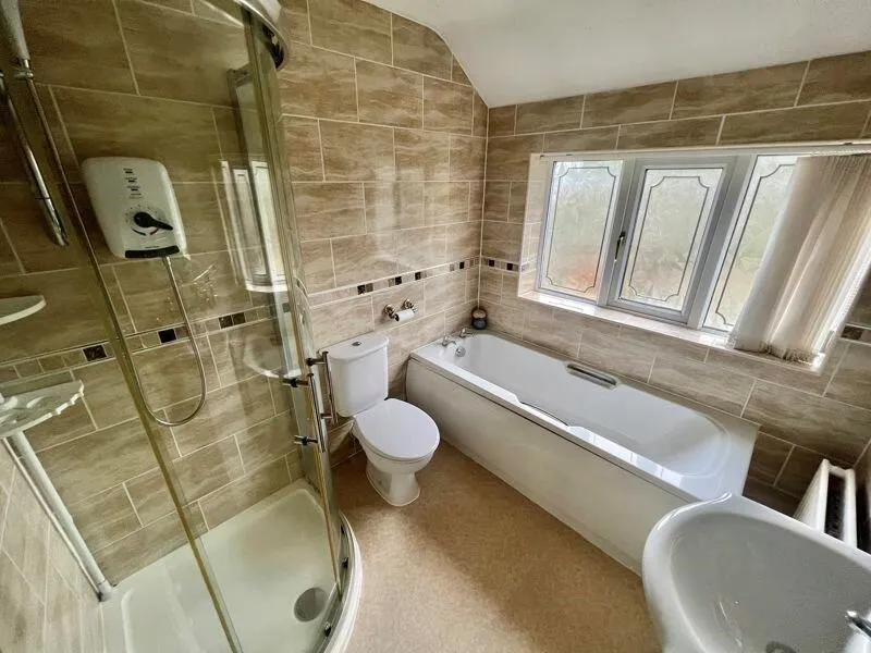 Birmingham, West Midlands, B43 7QR - Online Auctions