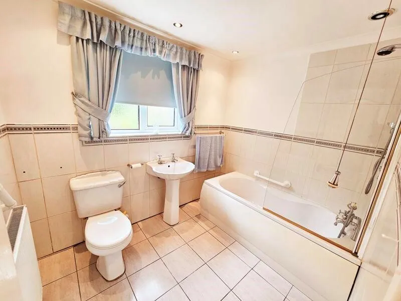Birmingham, West Midlands, B23 6QE - Online Auctions