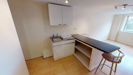 Flat 18 Victoria House, 93-95 Tudor Street, Cardiff, CF11 6AA