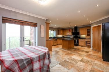 21 Cwmcoed, Bettws, Bridgend, CF32 8SW