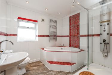 21 Cwmcoed, Bettws, Bridgend, CF32 8SW