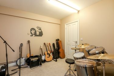 21 Cwmcoed, Bettws, Bridgend, CF32 8SW