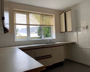 37 The Grove, Uplands, Swansea, SA2 0QR