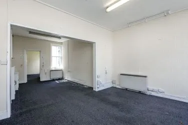 6 Market Street, Builth Wells, LD2 3AG