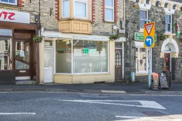 6 Market Street, Builth Wells, LD2 3AG