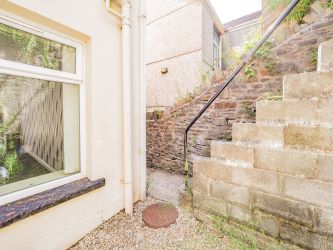 188 Penrhiwceiber Road, Mountain Ash, CF45 3SW