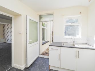 188 Penrhiwceiber Road, Mountain Ash, CF45 3SW