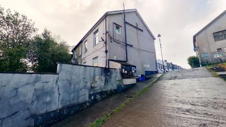 4 Perrott Street, Treharris, CF46 5ET