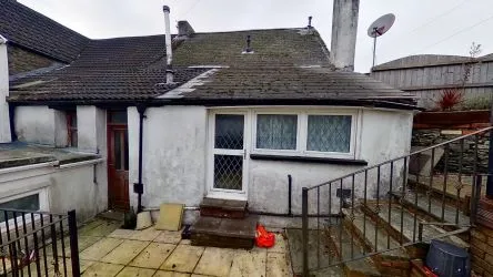 35 High Street, Bedlinog, Treharris, Mid Glamorgan, CF46 6RP