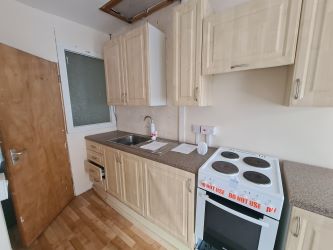 15a & 15b Hoo Street, Neath, West Glamorgan, SA11 2PA