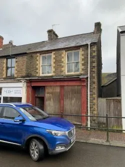 17 Wern Road, Ystalyfera, Swansea, West Glamorgan, SA9 2LX