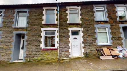 30 Adams Street, Tonypandy, CF40 2DU