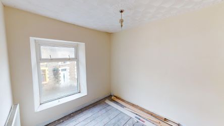 30 Adams Street, Tonypandy, CF40 2DU