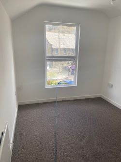 30 High Street, Graig, Pontypridd, CF37 1QX