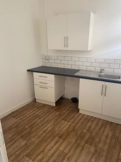 30 High Street, Graig, Pontypridd, CF37 1QX