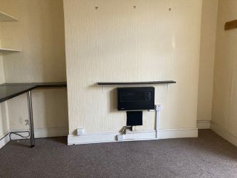 95 Broadway, Pontypridd, CF37 1BE