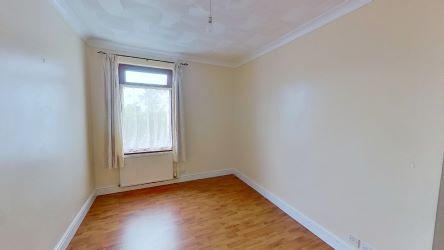 8 Heol Hen, Five Roads, Llanelli, SA15 5HJ