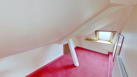 8 Heol Hen, Five Roads, Llanelli, SA15 5HJ