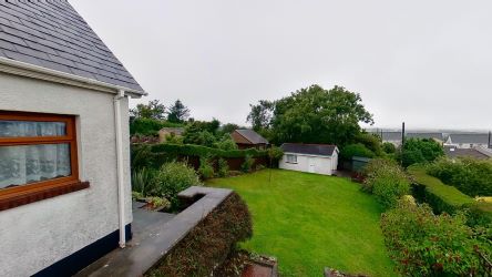 8 Heol Hen, Five Roads, Llanelli, SA15 5HJ