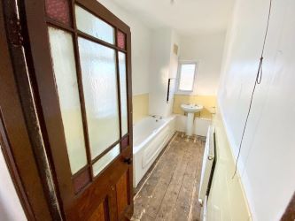 77 Cardiff Road, Aberdare, CF44 6TR