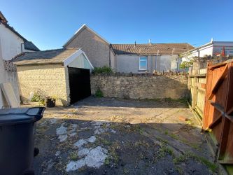 77 Cardiff Road, Aberdare, CF44 6TR