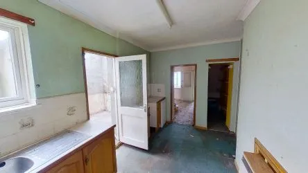 5 Graig Terrace, Ferndale, CF43 4EU