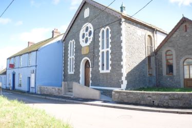 Capel Seion, Heol Llansaint, Kidwelly, Carmarthenshire, SA17 5JD