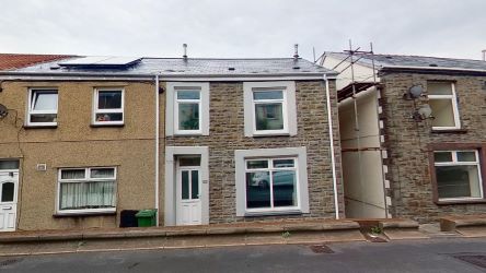 151 Penrhiwceiber Road, Mountain Ash, Mid Glamorgan, CF45 3SG