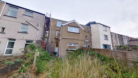 151 Penrhiwceiber Road, Mountain Ash, Mid Glamorgan, CF45 3SG