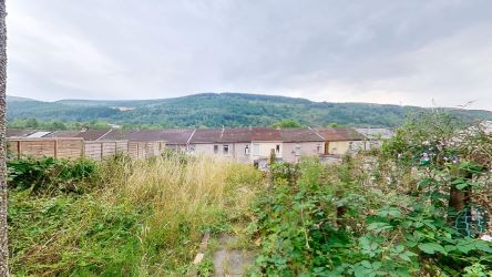 151 Penrhiwceiber Road, Mountain Ash, Mid Glamorgan, CF45 3SG