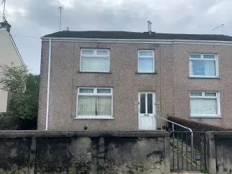 8 Queens Road, Skewen, Neath, West Glamorgan, SA10 6UH