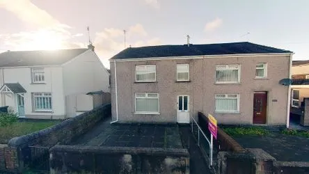 8 Queens Road, Skewen, Neath, West Glamorgan, SA10 6UH