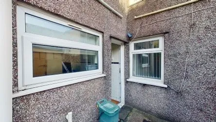 8 Queens Road, Skewen, Neath, West Glamorgan, SA10 6UH