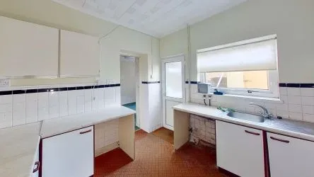 8 Queens Road, Skewen, Neath, West Glamorgan, SA10 6UH