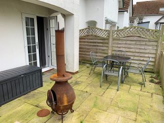 18 Lilac Cottage, Penrallt Hotel, Aberporth, Cardigan, Dyfed, SA43 2BS