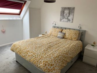 18 Lilac Cottage, Penrallt Hotel, Aberporth, Cardigan, Dyfed, SA43 2BS