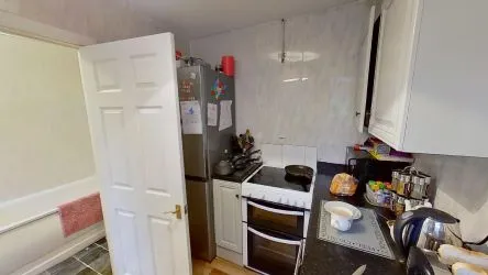 38 East Road, Tylorstown, Ferndale, Mid Glamorgan, CF43 3DD