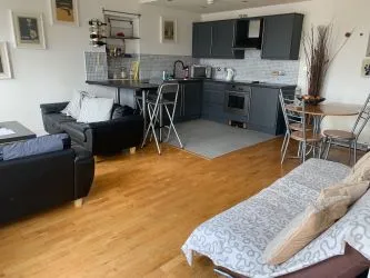 Apartment 7, 28A High Street, Cardiff, CF10 1PU