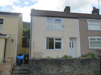31 Cardiff Road, Troedyrhiw, Merthyr Tydfil, Mid Glamorgan, CF48 4LB