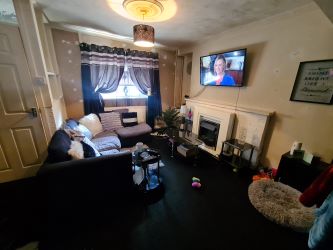 68 Regent Street East, Neath, SA11 2SA