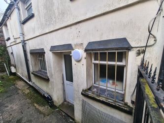 3-4 Mile End Court Pontmorlais, High Street, Merthyr Tydfil, CF47 8UB