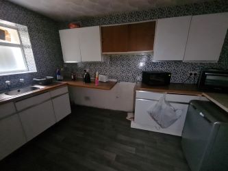 3-4 Mile End Court Pontmorlais, High Street, Merthyr Tydfil, CF47 8UB