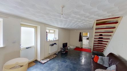 3-4 Mile End Court Pontmorlais, High Street, Merthyr Tydfil, CF47 8UB