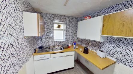 3-4 Mile End Court Pontmorlais, High Street, Merthyr Tydfil, CF47 8UB