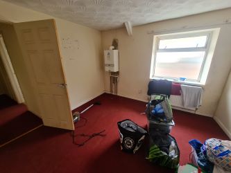 3-4 Mile End Court Pontmorlais, High Street, Merthyr Tydfil, CF47 8UB