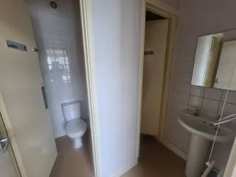 16 Gelliwastad Road, Pontypridd, Mid Glamorgan, CF37 2BW